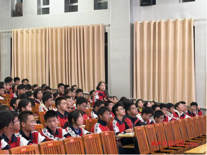 会心同行 筑梦未来——会同靖州选调生进校园开展升学经验宣讲活动