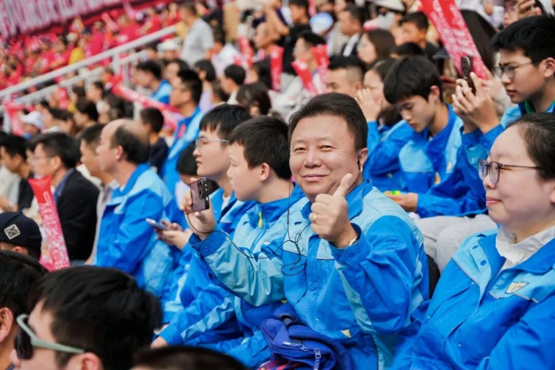 湘超再遇“工匠日”!4万余人共同见证株洲工匠荣耀